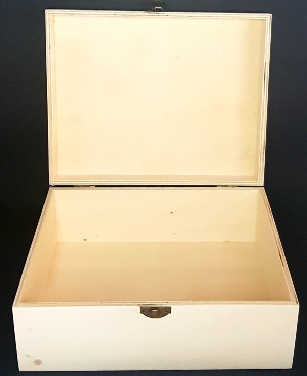 Large "Sloth" Design Wooden Box Laser Engraved and  Personalised - Image 7